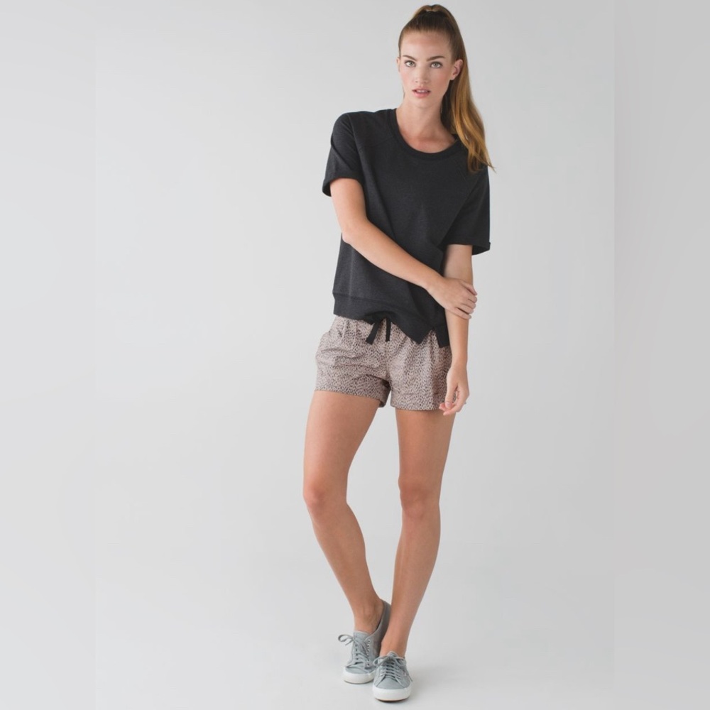 Lululemon Spring Break Away Shorts *4-way Stretch